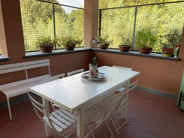 Appartamento trilocale in affitto in Forte Dei Marmi