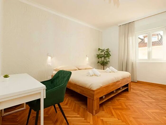 Appartamento monolocale in affitto in Via Trento, Trieste