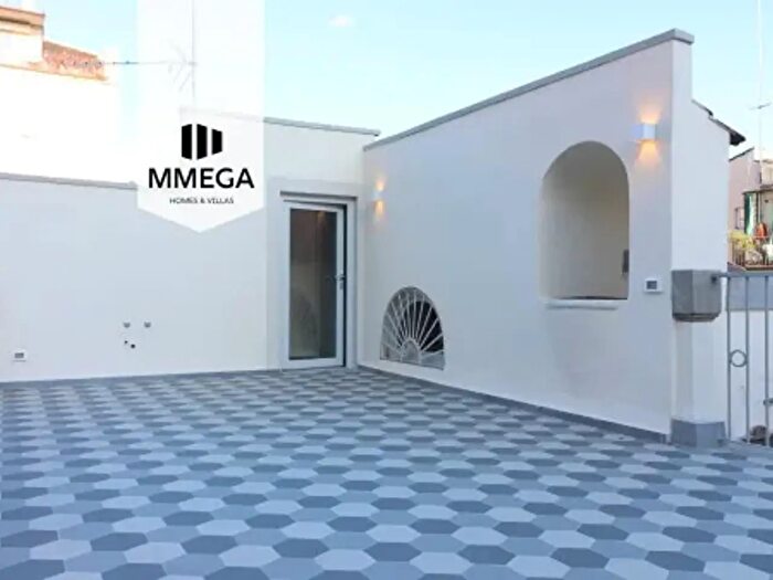 Casa con 5 locali in vendita in Via Santa Caterina dAlessandria, Firenze