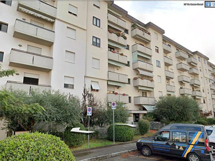 Appartamento quadrilocale in affitto in Via Renzo Grassi, Maliseti, Prato