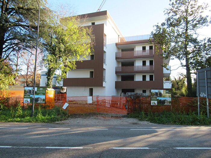 Appartamento quadrilocale in vendita in Viale Gian Giacomo Felissent, Treviso