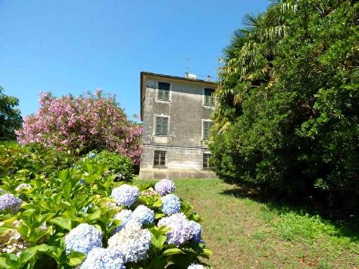 Casa con 6 locali in vendita in Via Provinciale, San Colombano Certenoli