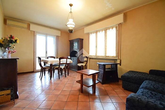 Appartamento quadrilocale in vendita in Viale Ponchielli, Riccione