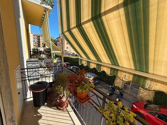 Appartamento trilocale in vendita in Livorno