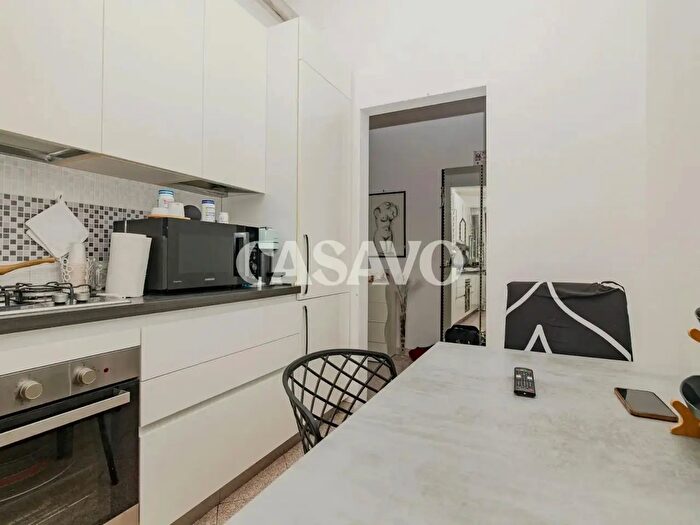 Appartamento bilocale in vendita in Piazza Schiavone, Milano