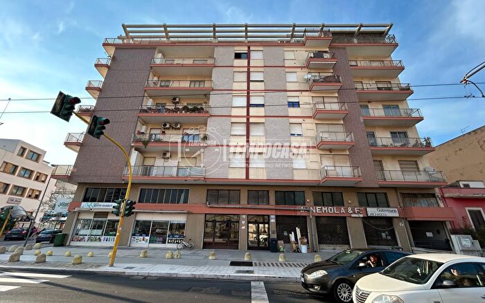 Appartamento con 5 locali in vendita in Viale Vittorio Alfieri, Lecce