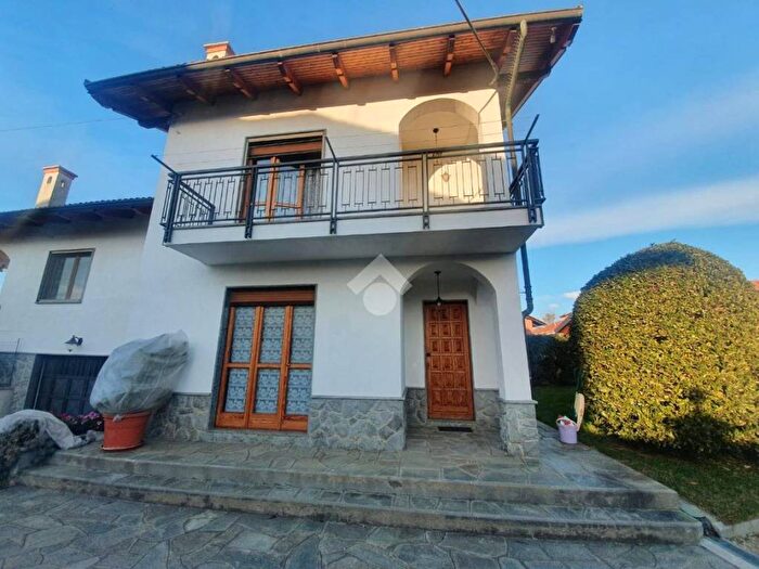 Appartamento bilocale in affitto in Via San Carlo, Centro, San Francesco al Campo