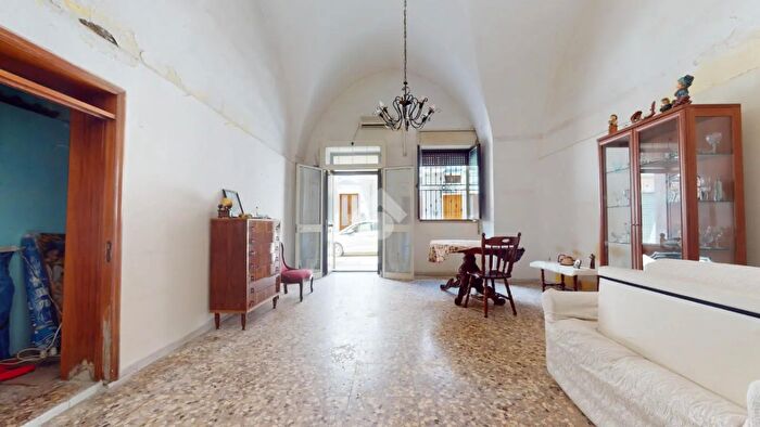 Casa trilocale in vendita in Via G di Summa, Francavilla Fontana