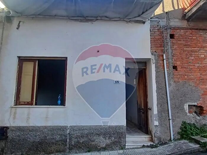 Appartamento bilocale in vendita in Via Nuova, Falcone