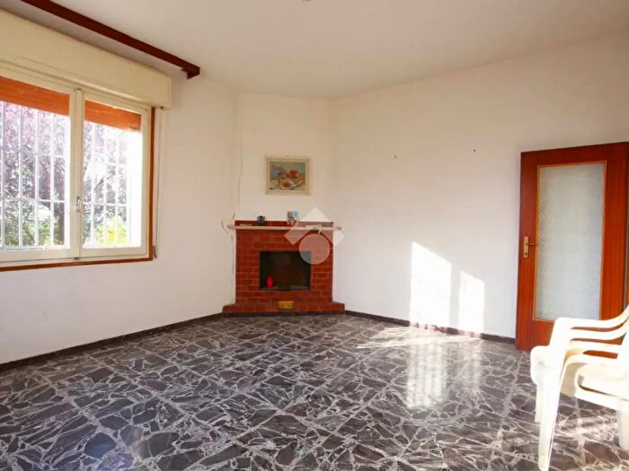 Appartamento quadrilocale in vendita in Via Pilastrino, Calderara Di Reno