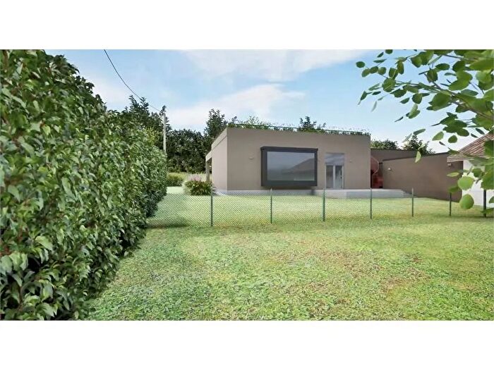 Casa con 5 locali in vendita in Via Lentate Sesto Calende Va, Sesto Calende