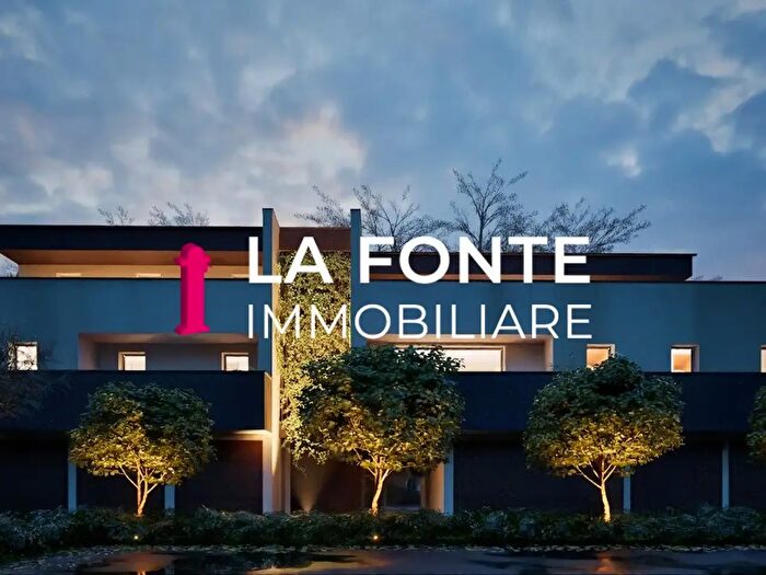 Appartamento trilocale in vendita in Via Zante, Padova