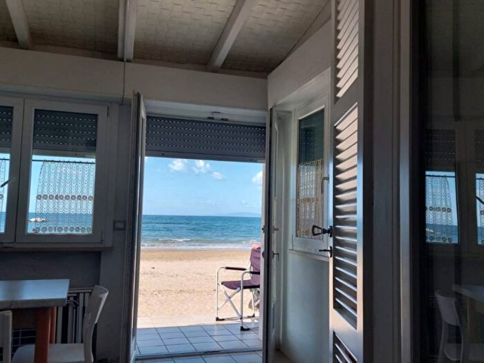 Appartamento quadrilocale in affitto in Zona Nuova Pratoranieri, Follonica