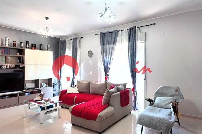 Appartamento con 6 locali in vendita in Via Telegrafo, SantAgata Di Militello