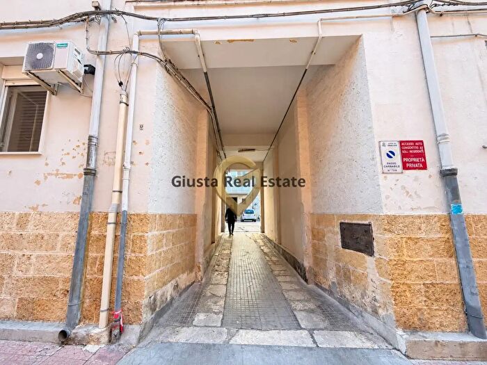 Appartamento trilocale in vendita in Via Tito Livio, Brindisi