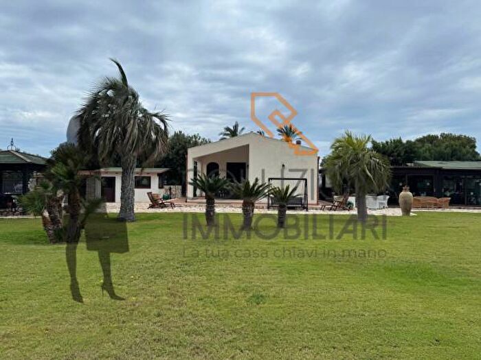 Casa con 6 locali in vendita in Via del Secco, San Vito Lo Capo