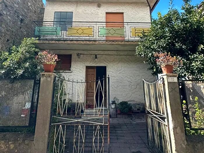 Appartamento quadrilocale in vendita in Via Umberto I, Cicerale
