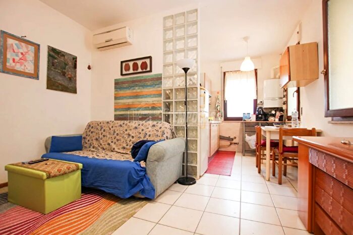 Appartamento bilocale in vendita in Via Primo Maggio, Ancona