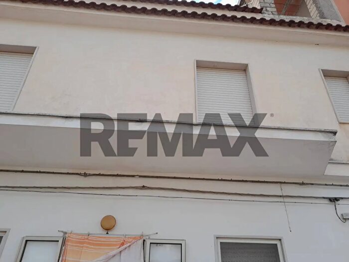 Casa con 5 locali in vendita in Via Umberto Giordano, Carpino