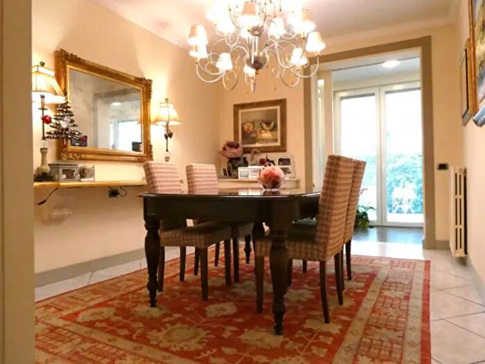 Casa con 5 locali in vendita in Via Ponzano, Empoli