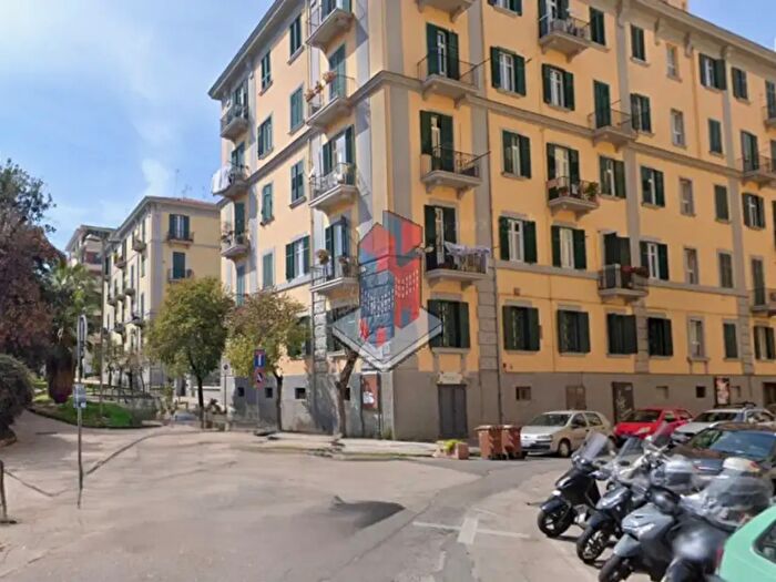 Appartamento con 7 locali in vendita in Vomero Nuda Proprieta, Napoli