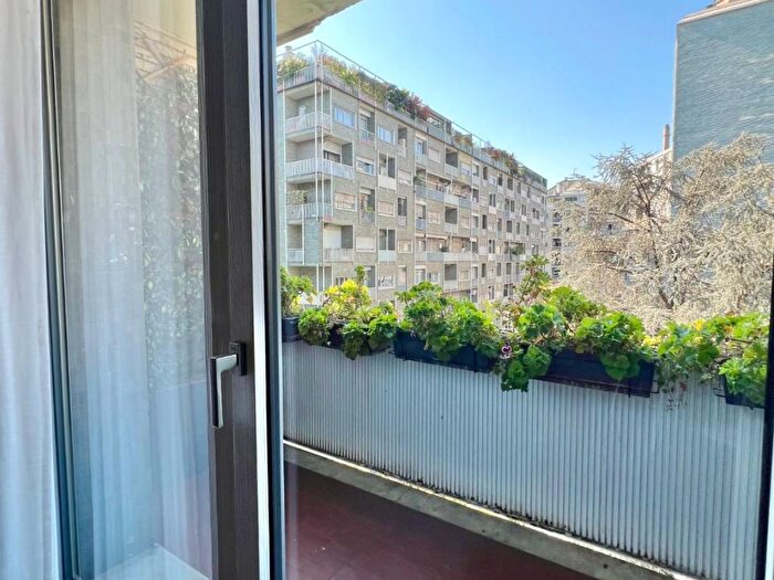 Appartamento trilocale in affitto in Via Leon Battista Alberti, Sempione, Milano