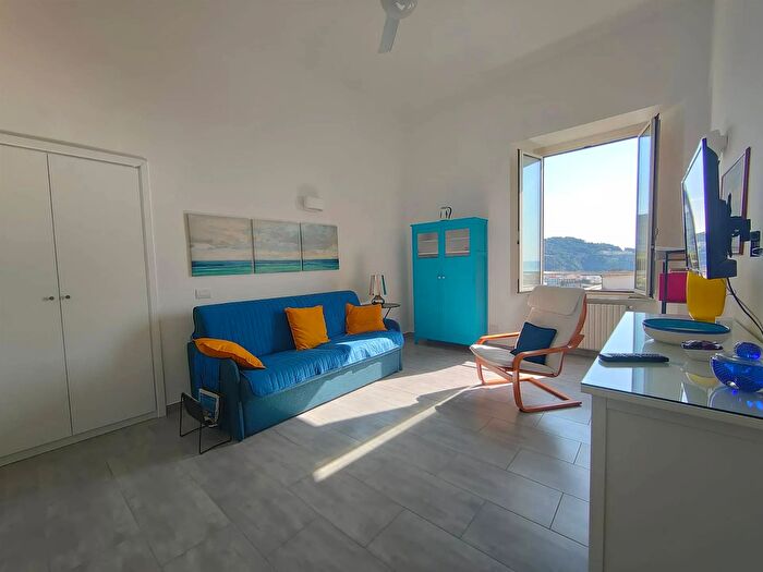 Appartamento bilocale in affitto in Gaeta, Gaeta