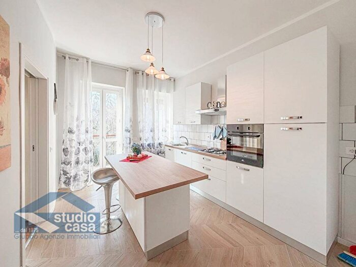 Appartamento bilocale in affitto in VIA DEL GUASTO, Centro Storico, Lodi