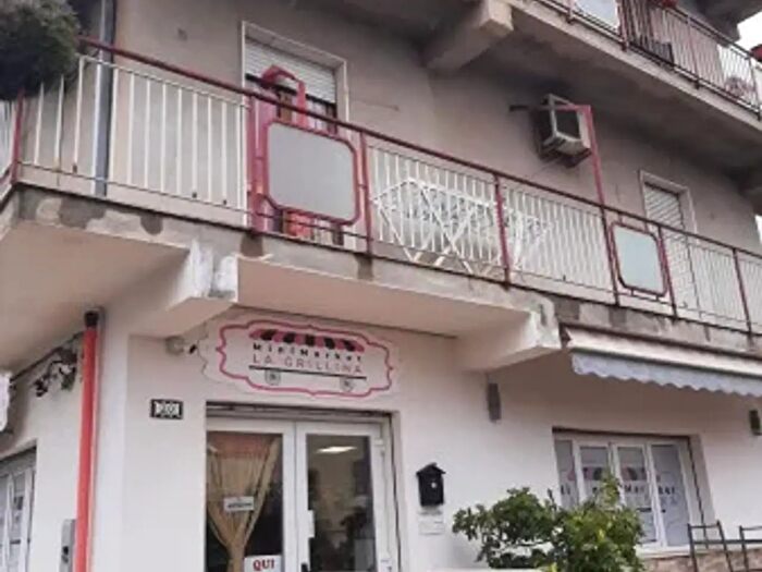 Appartamento quadrilocale in vendita in Via Provinciale, Briatico