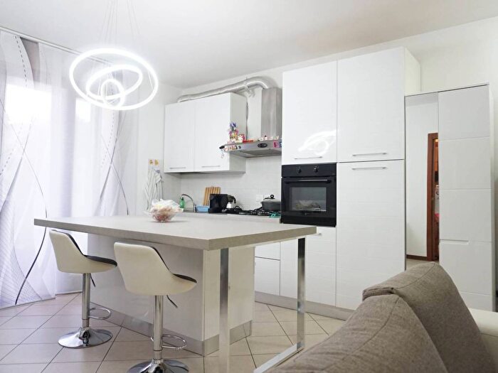 Appartamento trilocale in affitto in Via Guglielmo Marconi, Centro, Quarto d'Altino