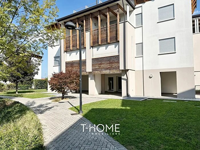 Appartamento trilocale in vendita in Cassola