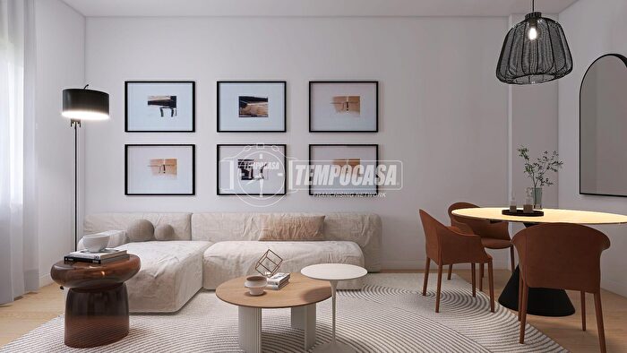 Appartamento trilocale in vendita in Viale Cesare Battisti, Vedano Al Lambro