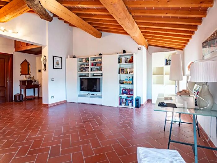 Appartamento trilocale in vendita in San Giuliano Terme