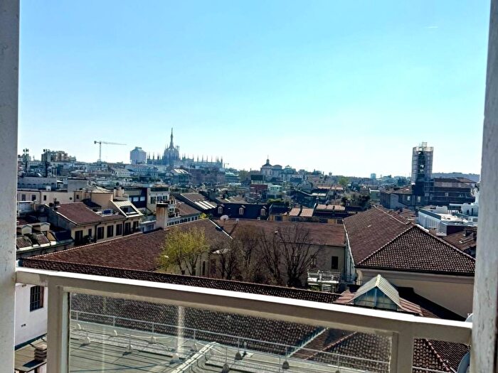 Appartamento monolocale in affitto in Via Senato, Quadrilatero della Moda, Milano