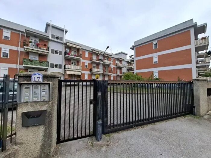 Appartamento con 5 locali in vendita in Via Principi Lancia di Brolo, Brolo