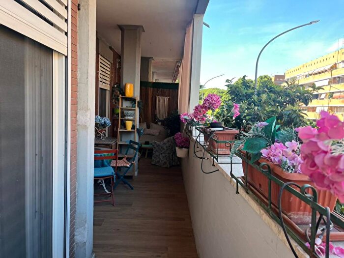 Appartamento quadrilocale in affitto in Via Efrem Reatto, Torrino, Roma