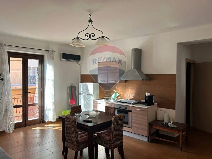 Casa con 5 locali in vendita in Via Napoleone Colajanni, Favara