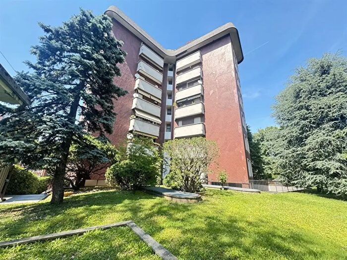 Appartamento bilocale in affitto in Via Valseriana, Monza