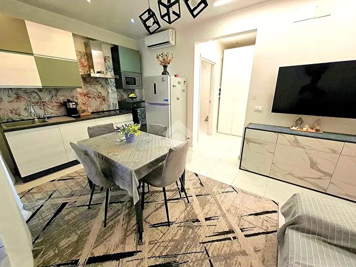 Appartamento quadrilocale in vendita in Verona