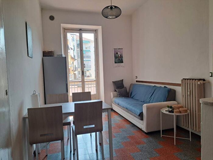 Appartamento trilocale in affitto in Via Germanasca, Cenisia, Torino