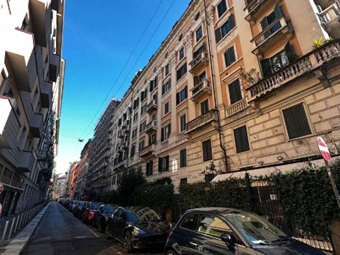 Appartamento monolocale in affitto in via CICCO SIMONETTA, Corso Genova, Milano