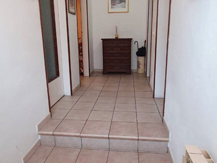 Appartamento trilocale in affitto in Via Damiano Chiesa, Centro, Follonica