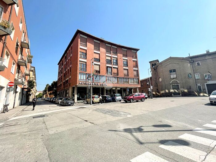 Appartamento con 5 locali in vendita in Centro Storico, Ravenna