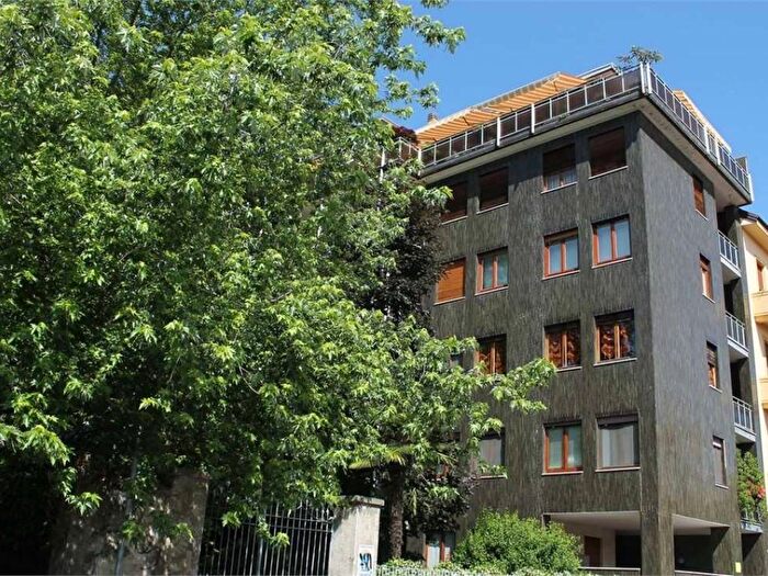 Appartamento trilocale in affitto in Sacro Cuore, Novara