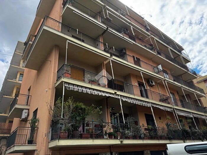 Appartamento quadrilocale in vendita in Via Santa Caterina Trv Laganà, Reggio Calabria