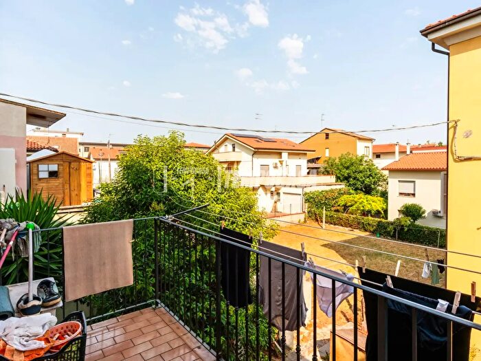 Appartamento quadrilocale in vendita in Via Magenta, Civitanova Marche