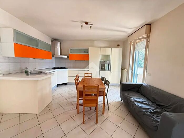 Appartamento trilocale in vendita in Desenzano Del Garda