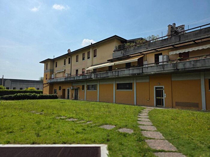 Appartamento bilocale in affitto in Via Caporalino, Centro, Cellatica
