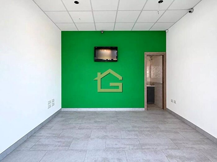 Casa in affitto in Via Emilio Scaglione, Piscinola, Napoli