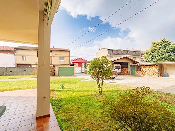 Case in Vendita e in Affitto - 2